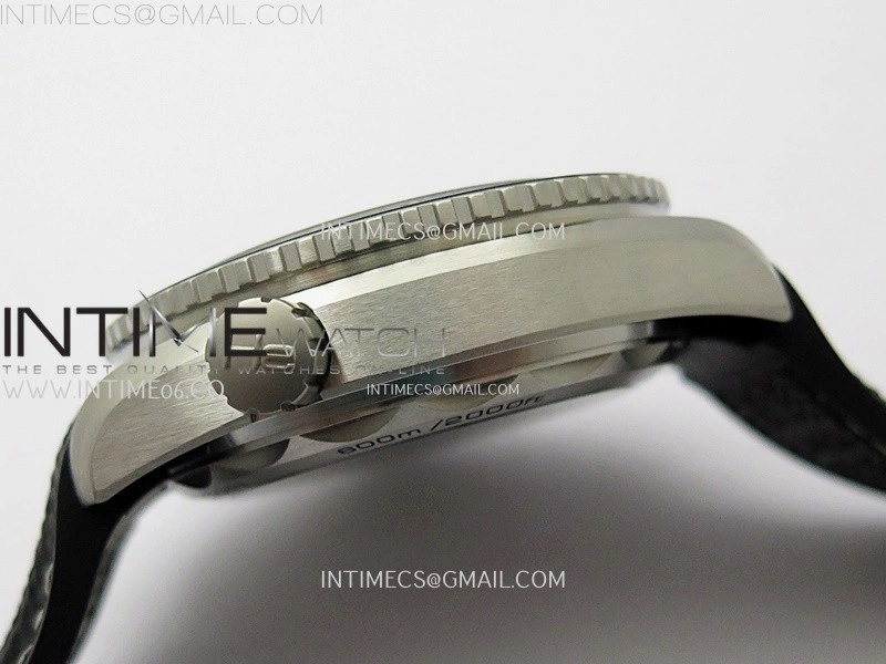 Planet Ocean 600M 43.5mm Black Ceramic Bezel SS VSF 1:1 Best Edition Gray Dial on Black Rubber Strap A8900